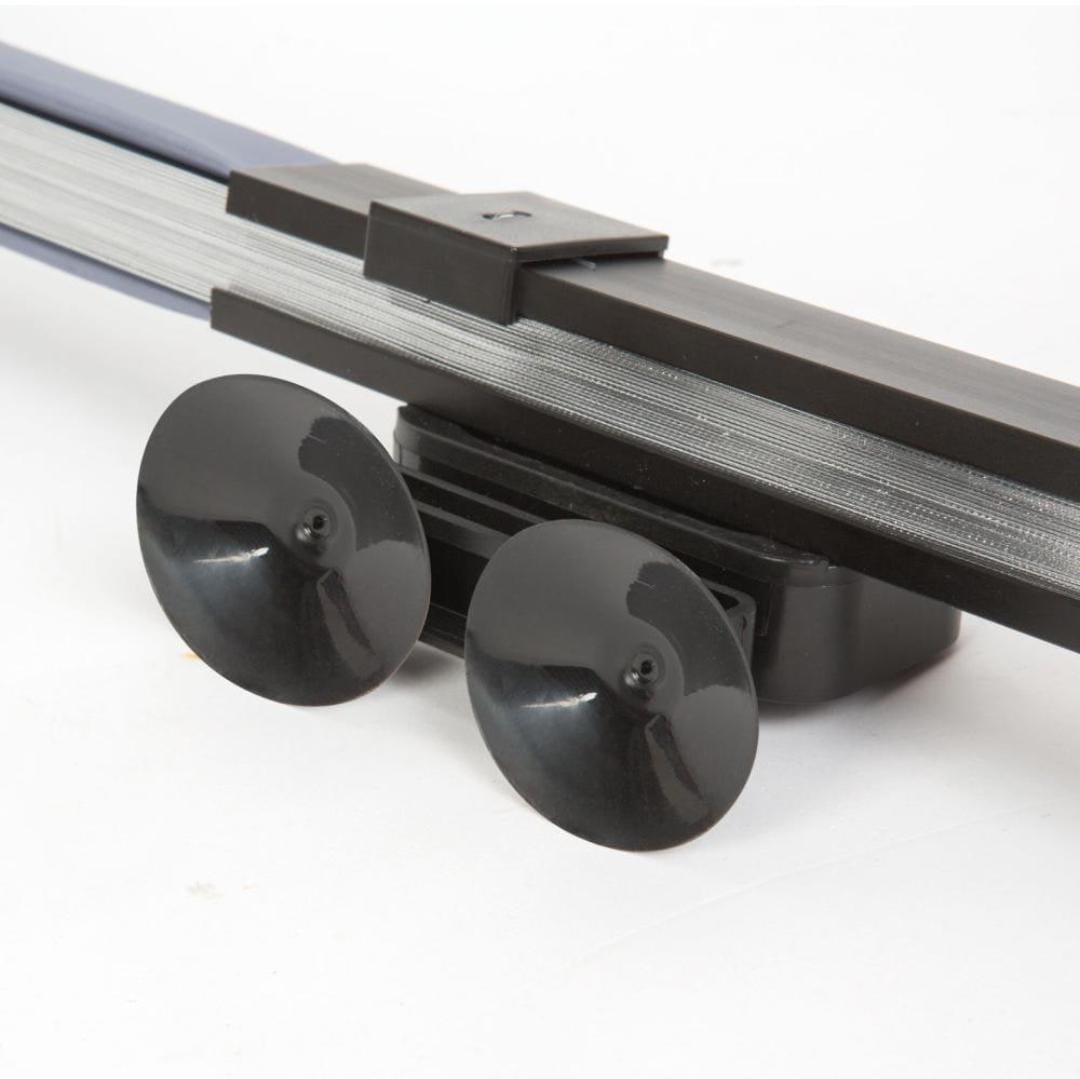 Parasolar auto retractabil pentru parbriz sau luneta