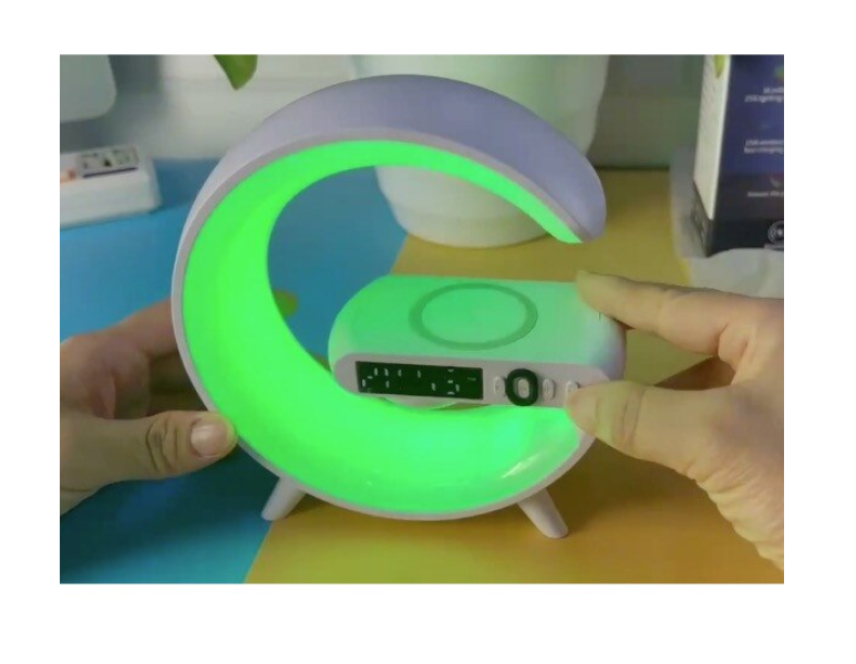 Boxa/Lampa G RGB cu ceas cu alarma, lumina si sunet, difuzor Bluetooth si incarcator rapid wireless