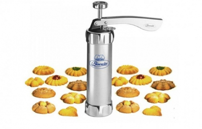 Kitul de facut biscuiti de casa/fursecuri cu 14 forme diferite