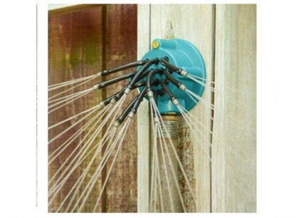 Pachet pentru gradina: Furtun extensibil 22.5 M cu dispozitiv stropit + Aspersor de stropit cu 12 duze