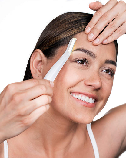 Trimmer facial exfoliator