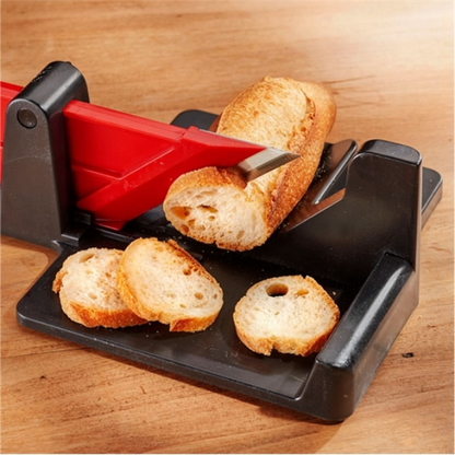 Dispozitiv multifunctional pentru feliat